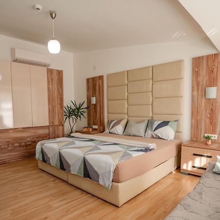 אוהריד City Center Apartment מראה חיצוני תמונה